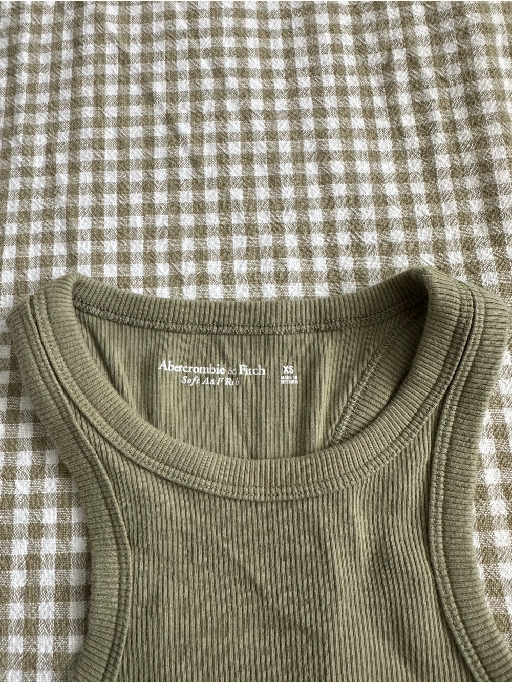 Abercrombie Ribbed Racerback Tank Top - Picture 3 of 3